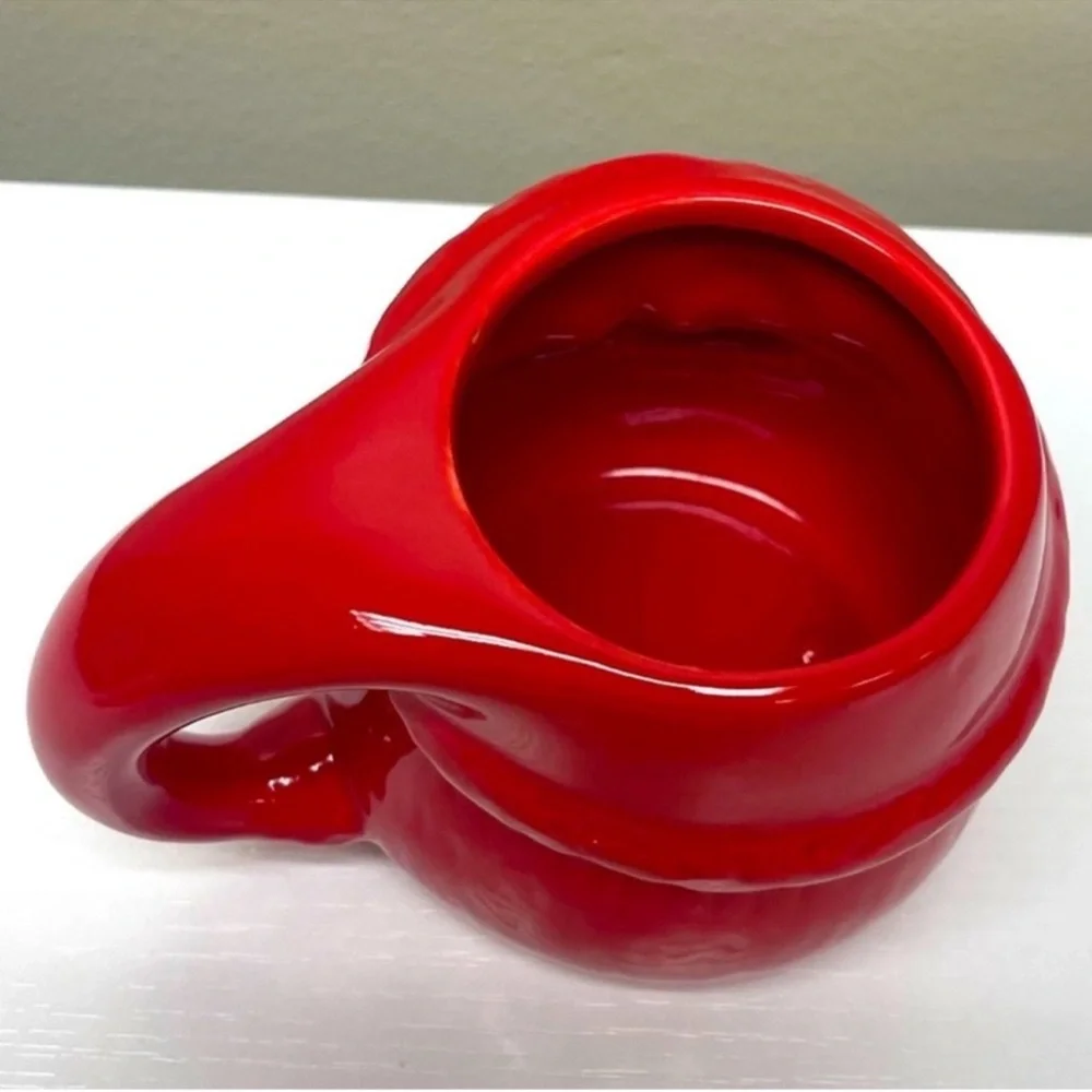 3 for $15 SALE Target Bullseye 14 oz Red Santa Mug for Hot or Cold Beverages